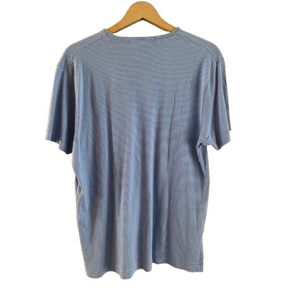 Banana Republic Women’s Blue Striped Cotton Blend V-Neck Tee Shirt Sz L - Picture 2 of 6